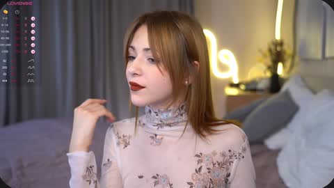 Sophie online show from December 2024 06:49:01 PM