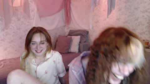 Snapshot of digital_geisha chatting on April 2026 06:19:01 AM Hi im Alice 3 Im usualy online 03-10 or 17-21 UTC0 online show from April 2026 06:19:01 AM
