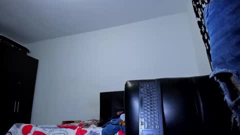 Snapshot of diiego_xxx chatting on December 2025 02:50:02 AM diiego_xxx online show from December 2025 02:50:02 AM