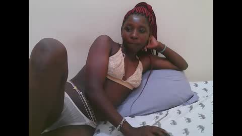 Dijah online show from November 2025 03:39:02 AM