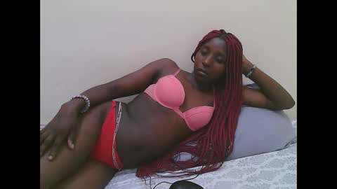 Dijah online show from November 2025 09:47:01 PM