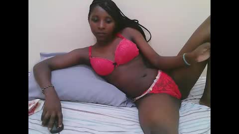 Dijah online show from December 2025 01:40:01 PM