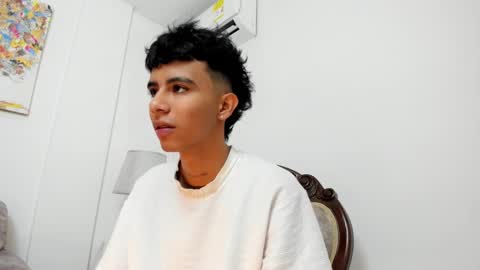 Snapshot of dikey_18 chatting on February 2025 07:59:02 PM dikey_18 online show from February 2025 07:59:02 PM