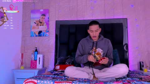 Snapshot of dilam_alfonzo chatting on September 2025 08:43:01 PM Dilan online show from September 2025 08:43:01 PM