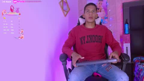 Dilan online show from November 2025 08:11:02 PM