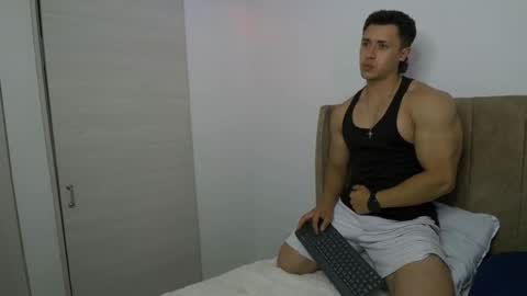 Dilan Coy online show from March 2026 11:07:02 PM