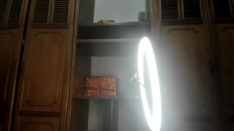 Snapshot of dilanandking chatting on April 2026 01:07:01 PM dilanandking online show from April 2026 01:07:01 PM