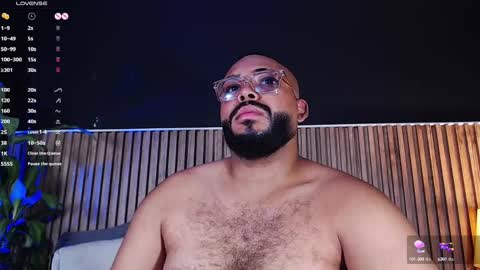 Snapshot of dilanjonnes chatting on March 2025 02:50:01 AM DilanJonnes online show from March 2025 02:50:01 AM