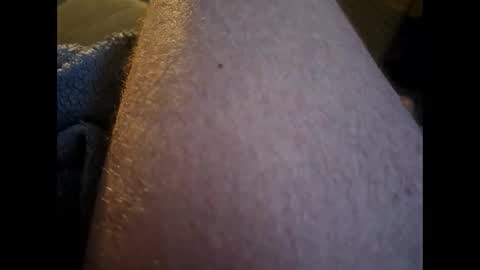 Snapshot of dilf232323 chatting on October 2025 08:37:01 AM Dilf online show from October 2025 08:37:01 AM