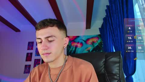 Snapshot of dimitri_bilak_ chatting on December 2024 10:30:01 PM Julian Independent Model online show from December 2024 10:30:01 PM