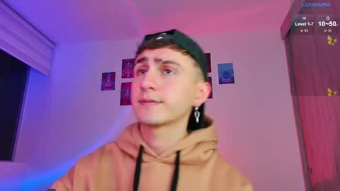 Snapshot of dimitri_bilak_ chatting on November 2025 11:54:01 PM Julian Independent Model online show from November 2025 11:54:01 PM