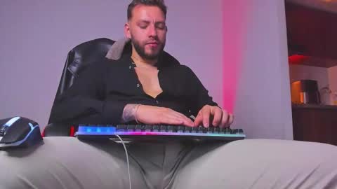 Angel Dimitri online show from February 2026 04:32:01 AM