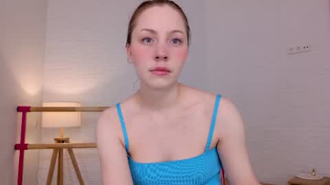 Snapshot of dina_peach chatting on June 2026 06:08:02 AM Dina online show from June 2026 06:08:02 AM