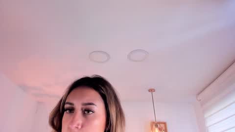   online show from December 2024 06:31:01 PM