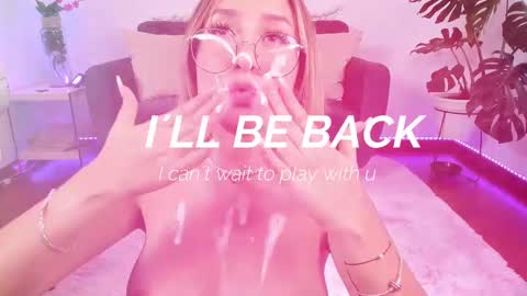   online show from February 2025 12:18:02 PM