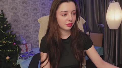 dinacandy online show from December 2024 01:36:02 PM