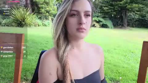 dionekiss online show from July 2026 02:54:02 PM