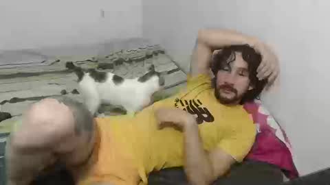 Snapshot of dioni_soe chatting on September 2025 12:47:02 AM Henry online show from September 2025 12:47:02 AM