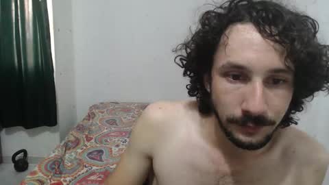 Snapshot of dioni_soe chatting on November 2025 09:50:02 PM Henry online show from November 2025 09:50:02 PM