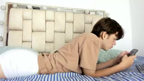 Snapshot of dioniso_69 chatting on April 2026 01:27:02 PM apollo online show from April 2026 01:27:02 PM