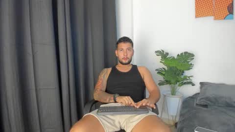 Snapshot of dionyxx chatting on October 2025 11:24:02 PM dionyxx online show from October 2025 11:24:02 PM