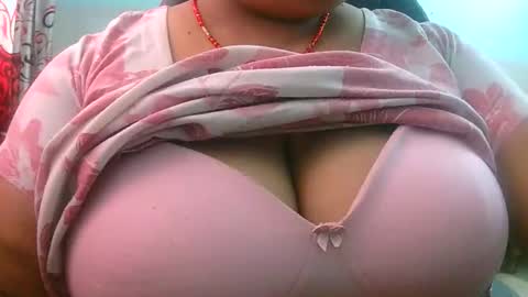 dipa2345 online show from November 2025 05:50:02 AM