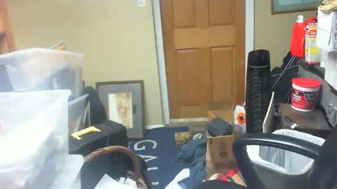 Snapshot of dirkpitt223 chatting on December 2024 08:29:01 PM DirtkPitt Fun guy working online show from December 2024 08:29:01 PM