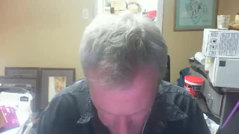 Snapshot of dirkpitt223 chatting on December 2024 01:58:02 AM DirtkPitt Fun guy working online show from December 2024 01:58:02 AM