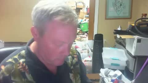 Snapshot of dirkpitt223 chatting on December 2024 06:23:02 PM DirtkPitt Fun guy working online show from December 2024 06:23:02 PM