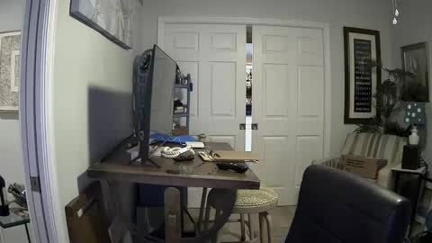 Snapshot of dirkpitt223 chatting on January 2025 02:36:01 AM DirtkPitt Fun guy working online show from January 2025 02:36:01 AM