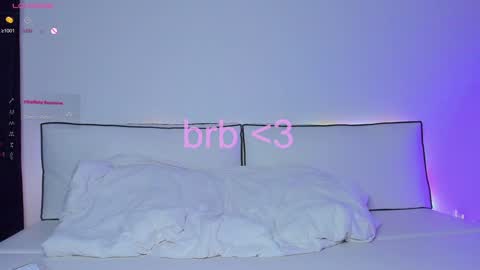 Hailey online show from February 2025 03:23:02 AM