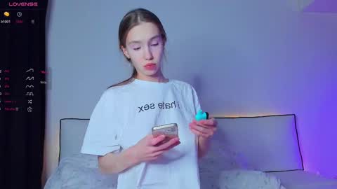 Hailey online show from February 2025 08:25:02 PM