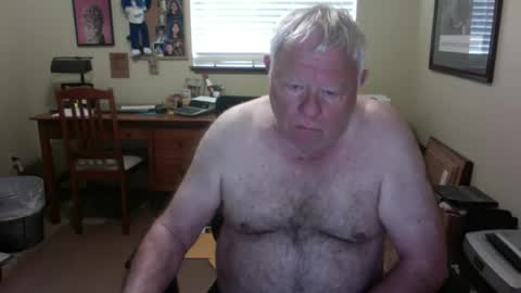dirtrider195080438 online show from July 2026 04:40:01 PM