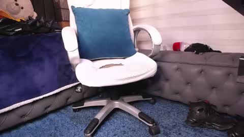 dirty_27cms online show from February 2025 09:15:01 PM