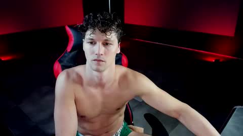 Snapshot of dirty_boss chatting on September 2025 10:05:02 AM dirty_boss online show from September 2025 10:05:02 AM