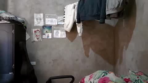 Snapshot of dirty_model chatting on April 2026 06:12:01 PM dirty model online show from April 2026 06:12:01 PM