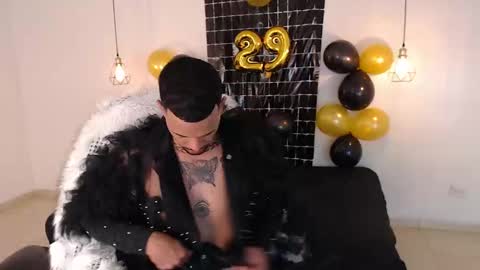 Snapshot of dirtybhot chatting on December 2024 02:21:01 AM I just want to be happy online show from December 2024 02:21:01 AM