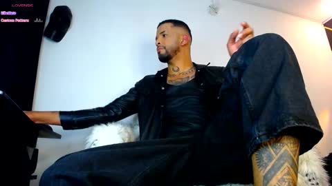 Snapshot of dirtybhot chatting on October 2025 02:42:02 AM I just want to be happy online show from October 2025 02:42:02 AM