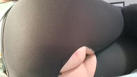 Snapshot of dirtydaisy1998 chatting on March 2026 03:34:01 AM Daisy Wylde online show from March 2026 03:34:01 AM