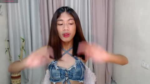 Snapshot of dirtyfag_faulkersons chatting on April 2026 06:10:01 PM Ivana Yanna and Elisha online show from April 2026 06:10:01 PM