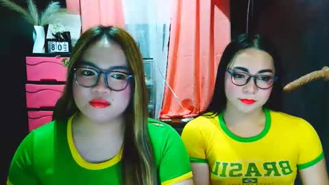 Snapshot of dirtygirls_grace chatting on February 2026 06:39:02 AM grace online show from February 2026 06:39:02 AM