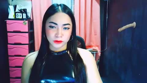 Snapshot of dirtygirls_grace chatting on February 2026 11:37:01 AM grace online show from February 2026 11:37:01 AM