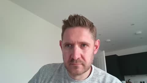 Snapshot of dirtylondon729 chatting on April 2026 10:29:01 AM Exhibitionist Ben online show from April 2026 10:29:01 AM