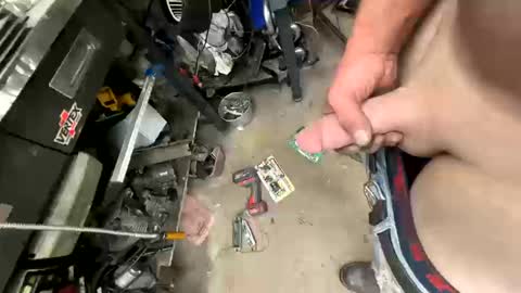 Snapshot of dirtywhite14 chatting on October 2025 04:44:02 AM dirtywhite14 online show from October 2025 04:44:02 AM