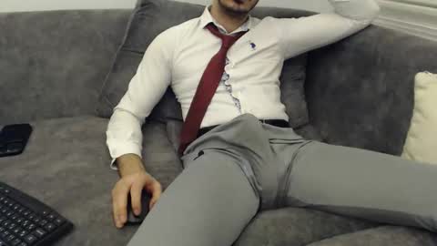 dirtyybooyy77 online show from February 2026 11:37:01 PM