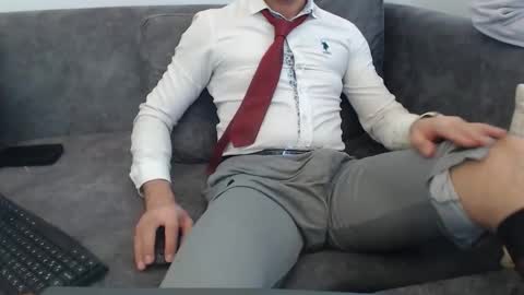 dirtyybooyy77 online show from April 2026 10:02:02 AM