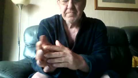 Snapshot of discovery63 chatting on December 2024 11:15:02 AM discovery63 online show from December 2024 11:15:02 AM