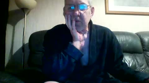 Snapshot of discovery63 chatting on January 2025 04:35:01 PM discovery63 online show from January 2025 04:35:01 PM