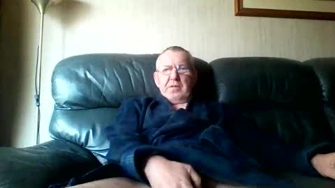 Snapshot of discovery63 chatting on January 2025 02:46:01 PM discovery63 online show from January 2025 02:46:01 PM