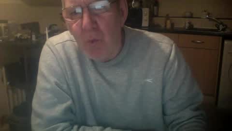 Snapshot of discovery63 chatting on February 2025 08:45:01 PM discovery63 online show from February 2025 08:45:01 PM